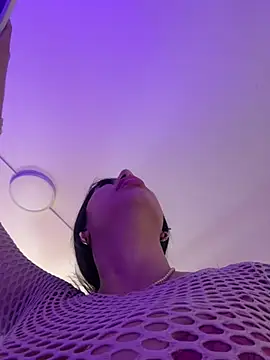 kiim taaylor online show from February 21, 11:55 am