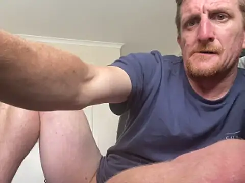 Snapshot of nakud4u chatting on December 5, 12:19 am nakud4u online show from December 5, 12:19 am