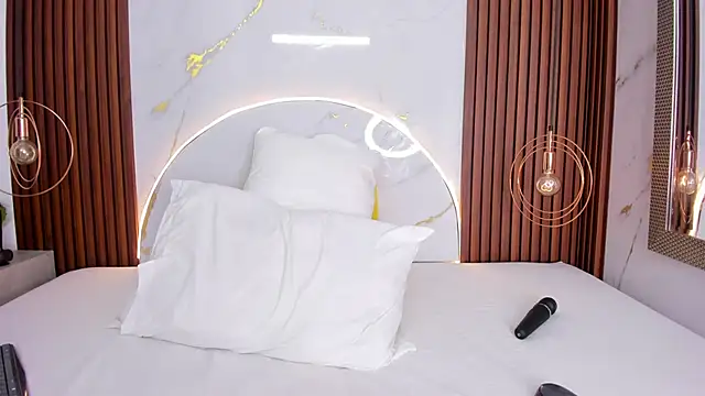 miamiller69 online show from September 21, 4:14 am