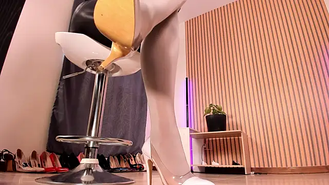 Sali g online show from March 8, 4:28 pm