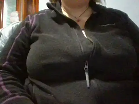 maria38xxx online show from December 3, 2:59 pm