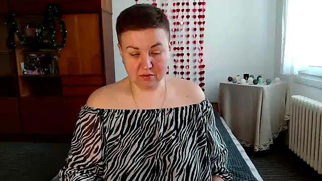 Annet1912 online show from February 3, 10:36 am