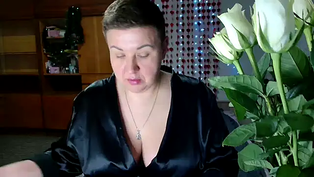 Annet1912 online show from February 11, 6:33 pm