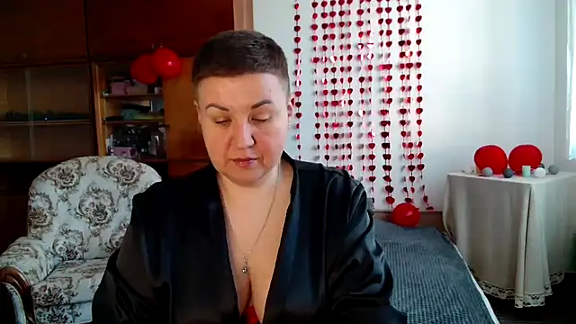 Annet1912 online show from February 19, 10:12 am