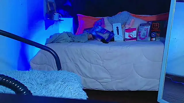 avans 15 online show from February 11, 11:12 pm