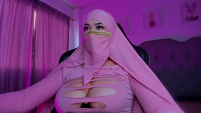 Tahiraa  online show from January 18, 1:08 pm