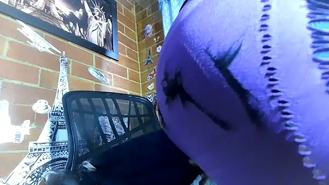 ValeriaLacrozee online show from March 12, 8:52 pm