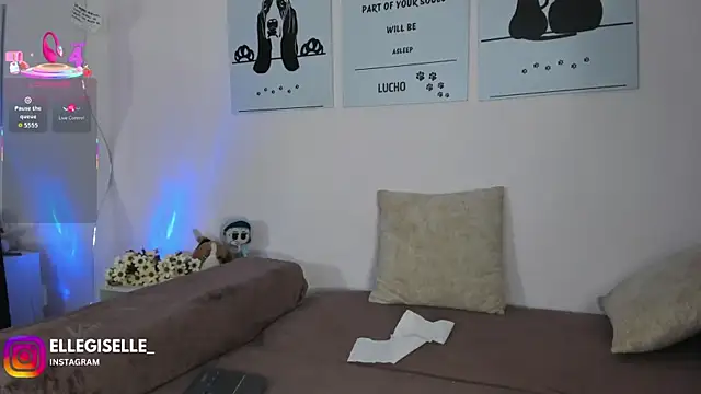 ElleGisellee online show from November 11, 12:32 am