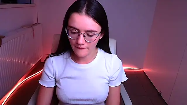 Josephine jo online show from December 14, 4:12 am