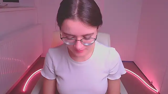 Josephine jo online show from February 5, 6:35 am