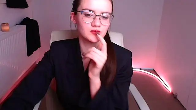 Josephine jo online show from February 7, 4:37 am