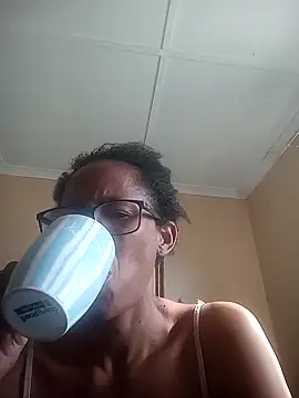 bustybillies online show from October 26, 5:35 am