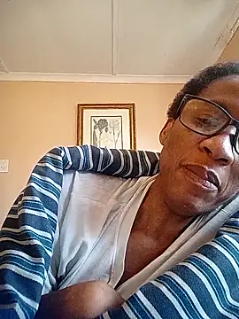 bustybillies online show from November 18, 7:02 am