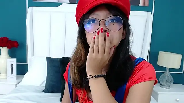 Yommi Winx online show from January 18, 9:55 pm