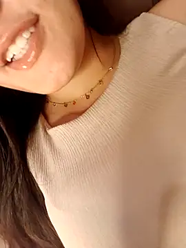 im here- online show from February 20, 11:43 pm