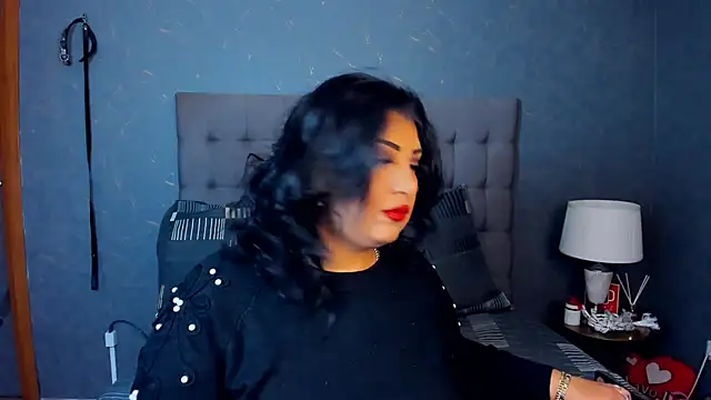 AmyCubes online show from November 13, 4:55 am