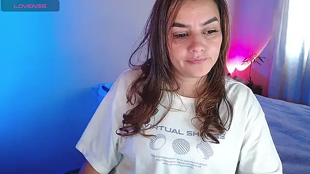 Lu perez online show from January 20, 7:46 pm