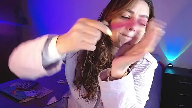 Lu perez online show from January 30, 10:41 pm