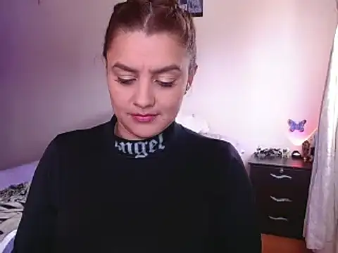 Lu perez online show from February 26, 6:32 pm