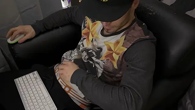 hot shot 13 online show from January 15, 10:24 pm