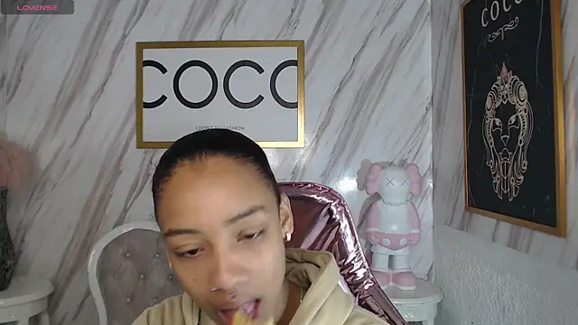 Violeth b online show from February 11, 12:48 pm