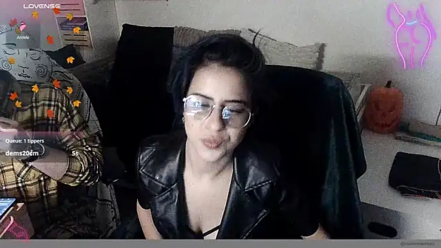 LisandreLaVenale online show from December 4, 11:13 pm