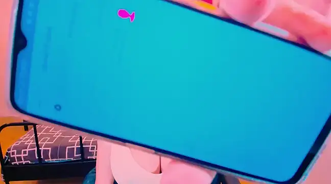 Snapshot of TwittyGirL9inch_exotic chatting on December 2, 10:01 pm TwittyGirL9inch exotic online show from December 2, 10:01 pm