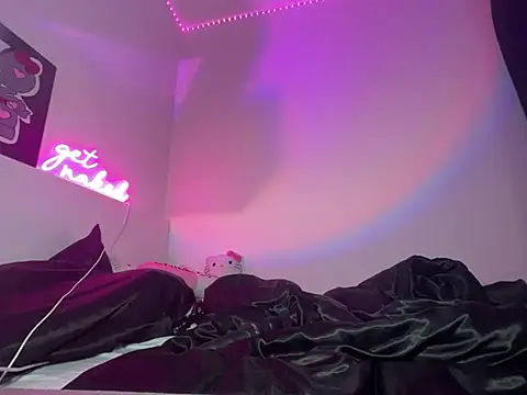 Julamayana online show from March 18, 9:10 pm