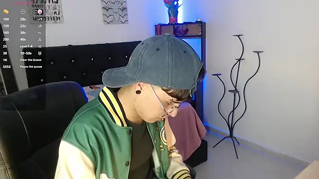 Jeam hot online show from September 27, 10:15 pm