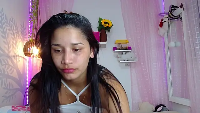 Alison Wiley online show from November 8, 5:29 am