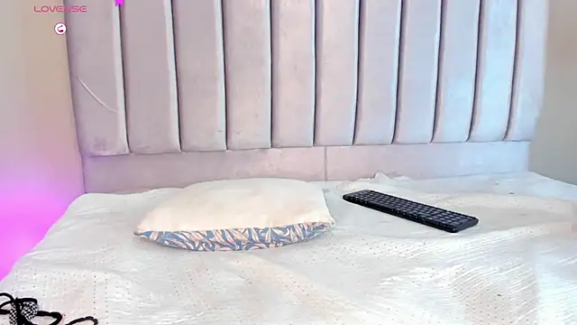 nastyalvanova online show from March 12, 4:51 am