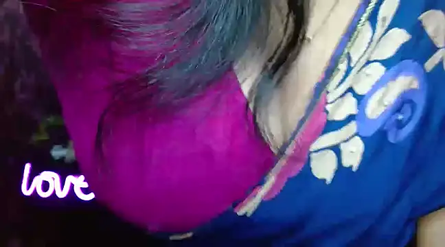 Snapshot of Naughty_Ayesha1 chatting on January 3, 3:38 am Naughty Ayesha1 online show from January 3, 3:38 am