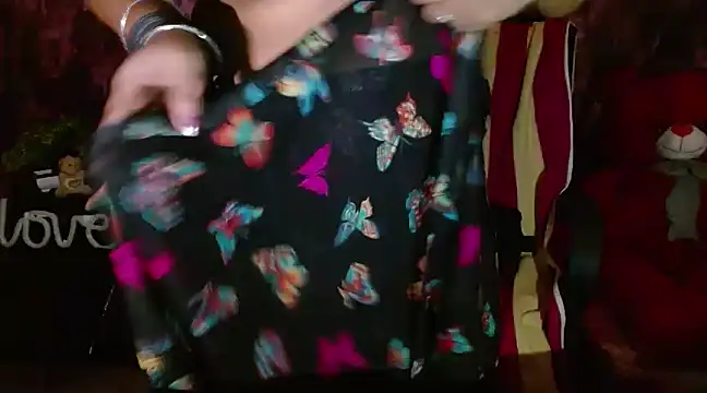 Snapshot of Naughty_Ayesha1 chatting on January 15, 7:05 am Naughty Ayesha1 online show from January 15, 7:05 am