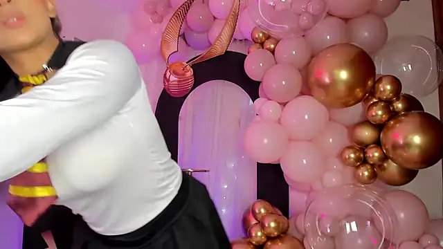 Alaia Love77 online show from February 2, 12:51 am