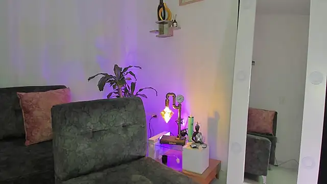 Alaia Love77 online show from February 16, 9:59 pm