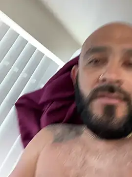 tylergigo online show from March 18, 6:48 pm