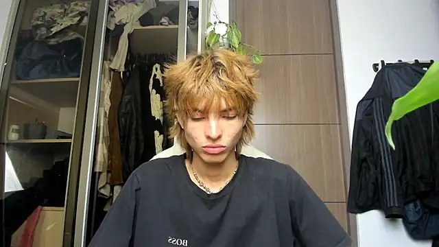 santy-kitty online show from February 22, 3:23 am