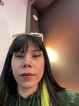 EemaHaruki online show from January 17, 8:11 pm