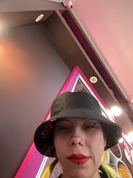 EemaHaruki online show from January 20, 9:01 pm