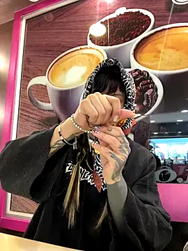 EemaHaruki online show from October 20, 8:09 pm