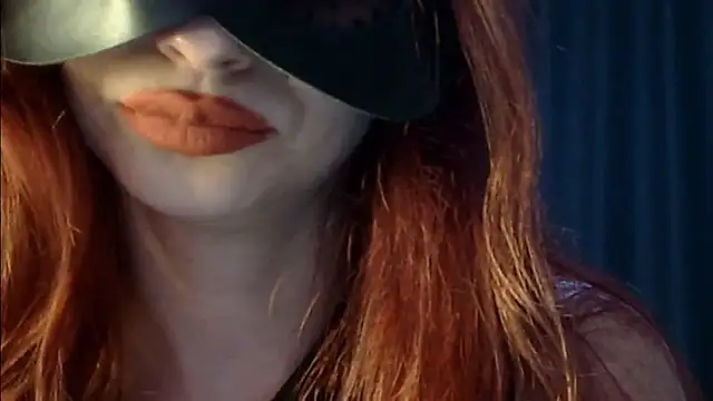 Snapshot of DiamondAssCeyda chatting on December 7, 11:56 pm DiamondAssCeyda online show from December 7, 11:56 pm