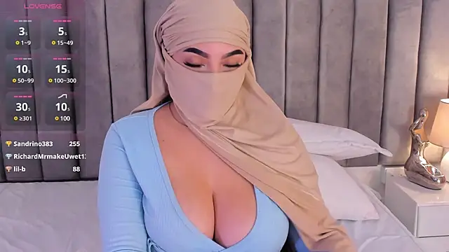 Snapshot of _malih_ chatting on December 21, 3:31 pm malih online show from December 21, 3:31 pm