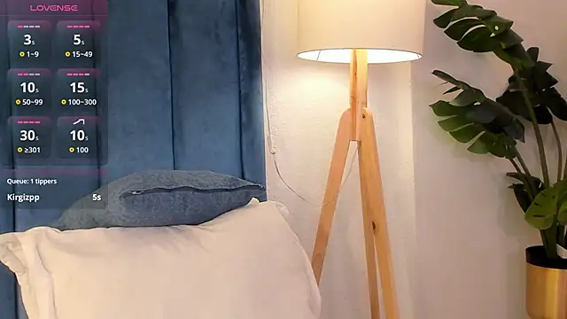 Snapshot of _malih_ chatting on September 10, 12:49 pm malih online show from September 10, 12:49 pm