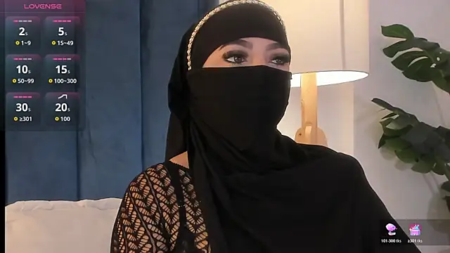 Snapshot of _malih_ chatting on November 6, 12:50 pm malih online show from November 6, 12:50 pm