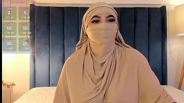 Snapshot of _malih_ chatting on November 27, 1:02 pm malih online show from November 27, 1:02 pm