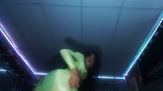 Snapshot of Daniela_GirlHot01 chatting on October 10, 2:10 am Daniela GirlHot01 online show from October 10, 2:10 am