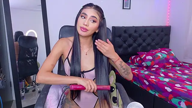 JulietaCheerr online show from November 12, 1:55 pm