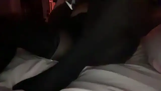 kinkysissyslut69 online show from October 20, 2:34 am