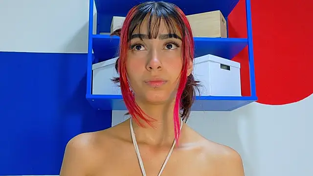 Snapshot of ParisFox_ chatting on October 18, 12:06 pm ParisFox online show from October 18, 12:06 pm