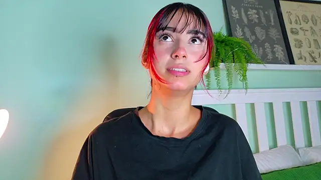 Snapshot of ParisFox_ chatting on November 10, 7:35 pm ParisFox online show from November 10, 7:35 pm